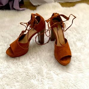 JUSTFAB YANA 5” Burnt Orange tie up block heels